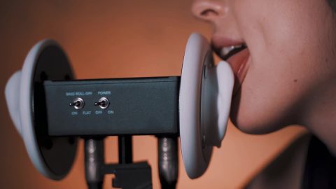 近距离感受舔耳