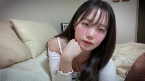 躺在床上给你采耳