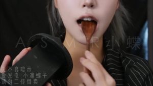 舔舔木勺 敲击 啃咬