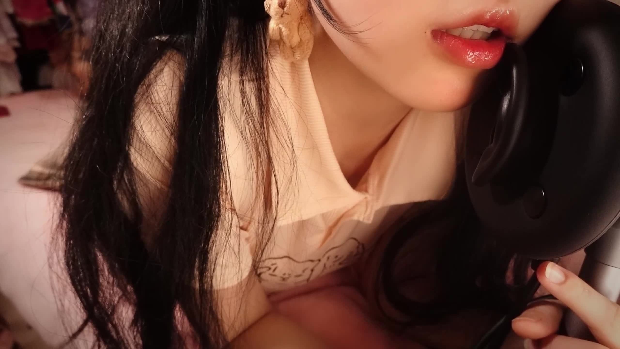 女友视角的舔耳朵~