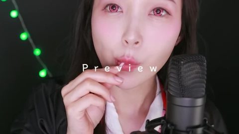 鬼灭之刃_祢豆子吃糖果