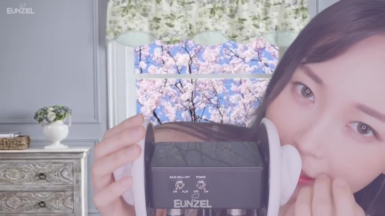 春日背景的舔耳