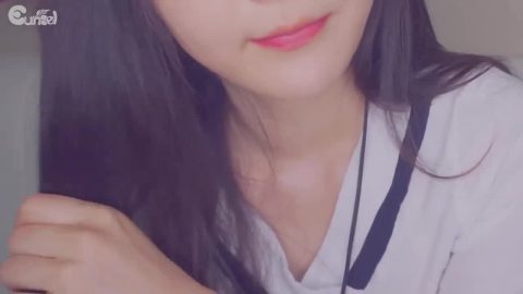 吃醋的女朋友
